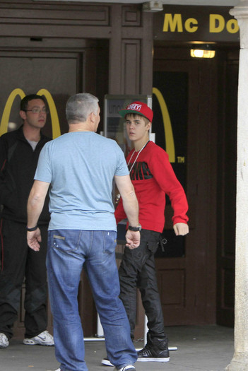 5593349951_f843646517_b - Justin Bieber