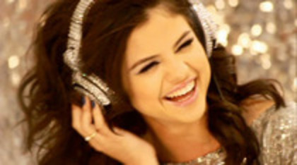 40787557_GANMMCFQP - 0-Love selena