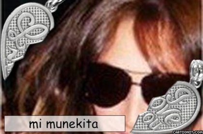 captionit1082848608D31 - 0 Poze By Me