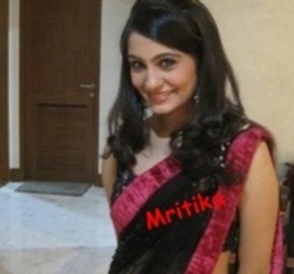 12702541_QAXFDZTHG - Anisha Kapur