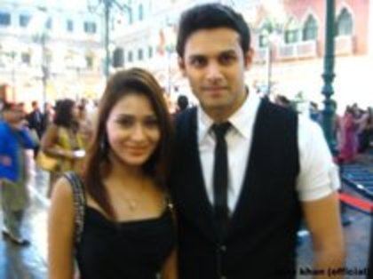 33685713_KKPMTZSQI - Sara Khan