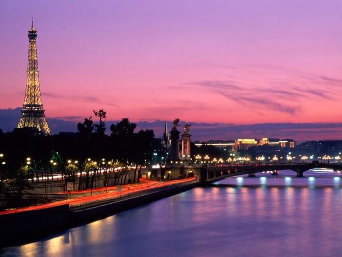 Dusk Before Dawn, Paris, France - Franta