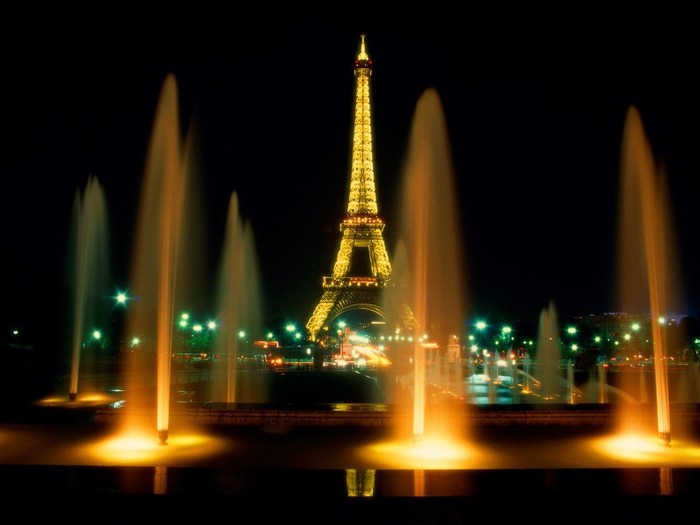 Eiffel Tower at Night, Paris, France - Franta