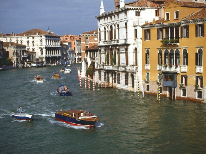 Rush Hour, Venice, Italy - Italia
