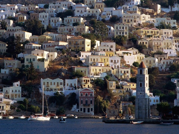 Harbor Town of Yialos, Island of Symi, Greece - Grecia