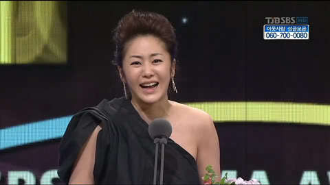 20110101022613747g6_022803_0 - Secretele de la palat