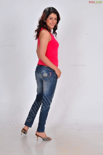 sameeksha-pink-ragalahari-ps102 - Samiksha Chugh 2