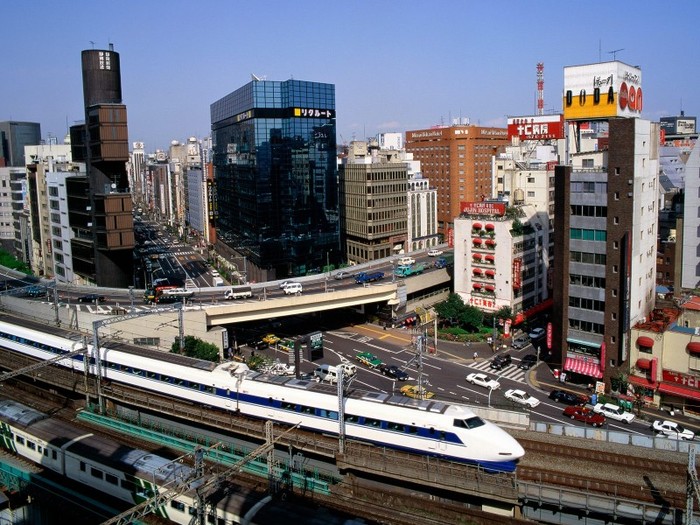 Bullet Train, Ginza District, Tokyo, Japan - Japonia