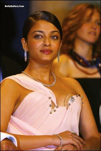 Aishwarya_Rai_1250265713_0