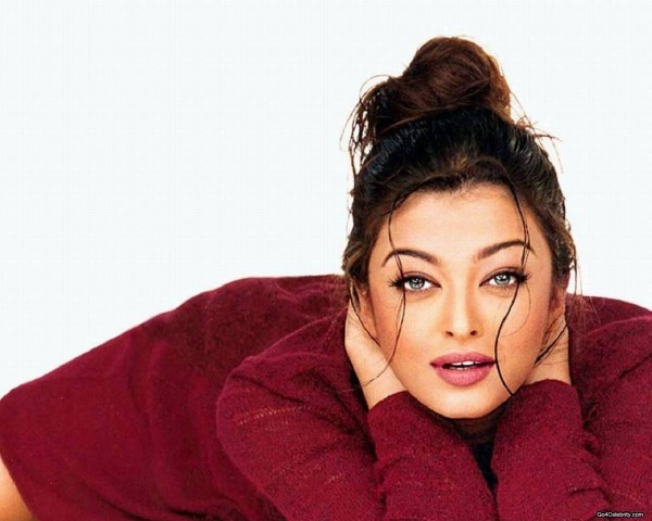 Aishwarya_Rai_1250317220_4
