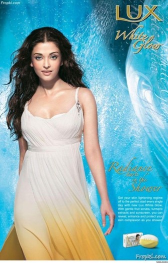 Aishwarya_Rai_1251139980_0