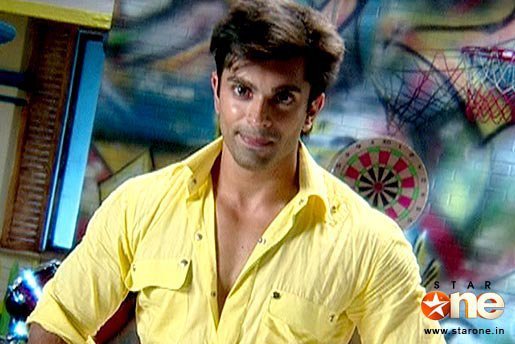 35252_132677143437640_117270464978308_152502_2505662_n - Karan Singh Grover