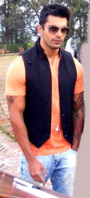 253429_229517590397650_136333143049429_1119889_7998682_n