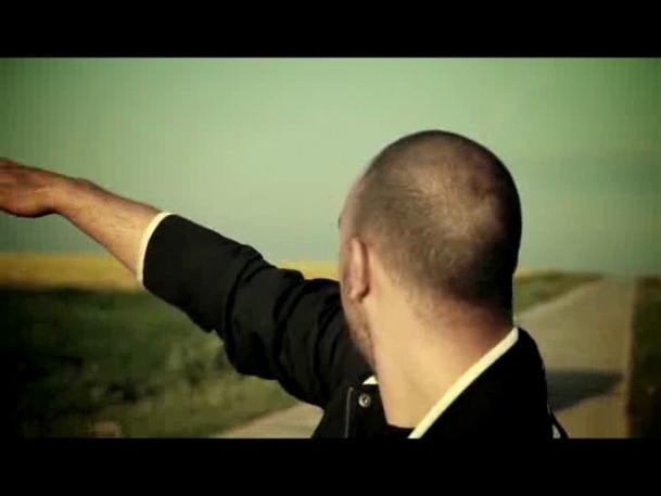 big_grasu_xxl_feat._guess_who_azi_nu.flv