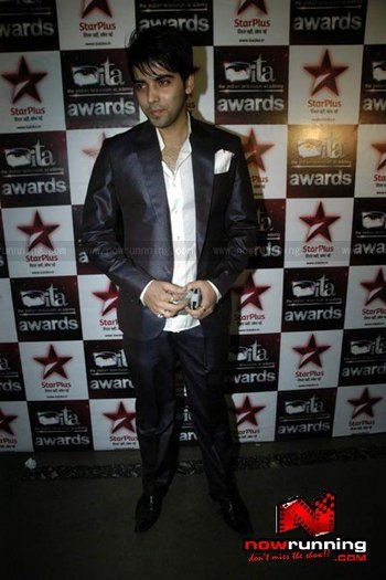 61324_1466127606678_1038173197_31123228_880531_n - Kinshuk Mahajan