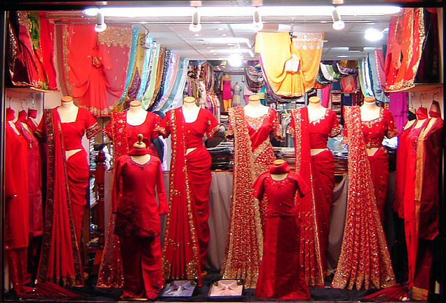 NVYBZKEMSXYUETLENFD - Poze sari-uri