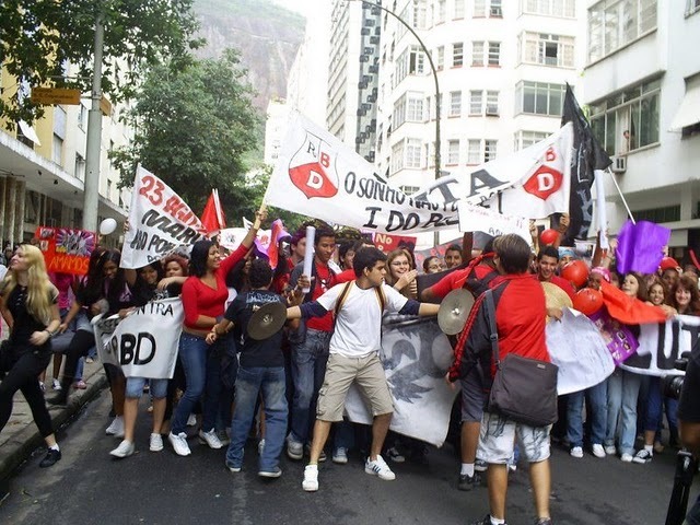 012~99 - 0 Campanie organizata de fanii pt ca trupa RBD sa nu se destrame