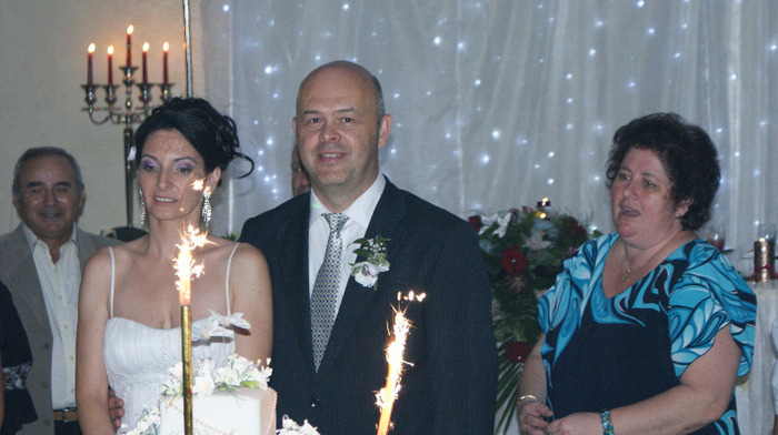 43079503_UMMWWTXGQ - Nunta  Ioana   si  Adrian  23 07 2011