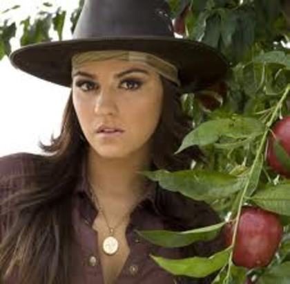 maite - poze Maite Perroni