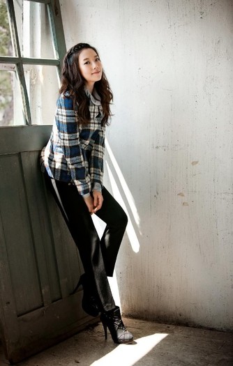 9asth5 - Moon Chae Won - Selly winter collection