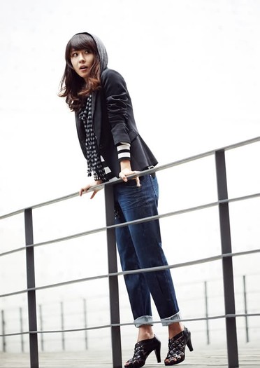 lcto6 - Ha Ji Won - Compagna Fall 2009