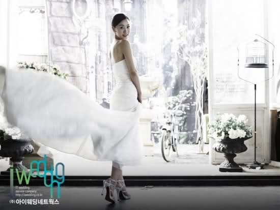 21en606 - Choi Ja Hye - Wedding pictorial 2010