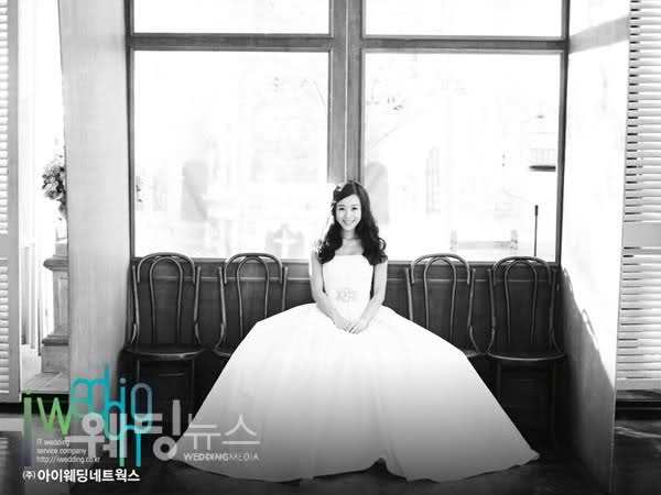 33wrzmv - Choi Ja Hye - Wedding pictorial 2010