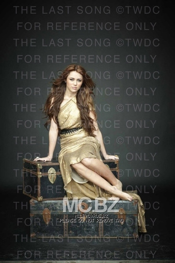 Miley Cyrus (10) - x - Miley Cyrus