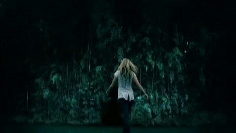 Avril Lavigne - Alice 0049