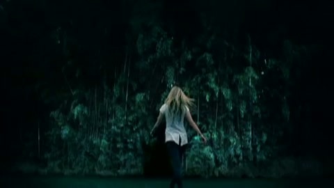 Avril Lavigne - Alice 0051