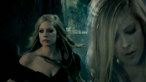 Avril Lavigne - Alice 0507 - Avril - Lavigne - Alice - Official - Music - Video - Caps - Part 02