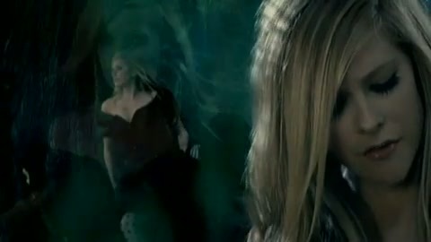 Avril Lavigne - Alice 0510 - Avril - Lavigne - Alice - Official - Music - Video - Caps - Part 02