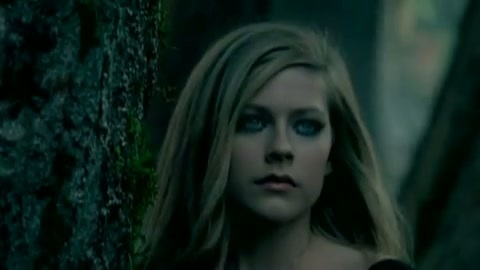 Avril Lavigne - Alice 0518
