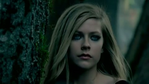 Avril Lavigne - Alice 0521 - Avril - Lavigne - Alice - Official - Music - Video - Caps - Part 02