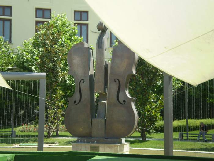 P4210217 - Universitate KM 0