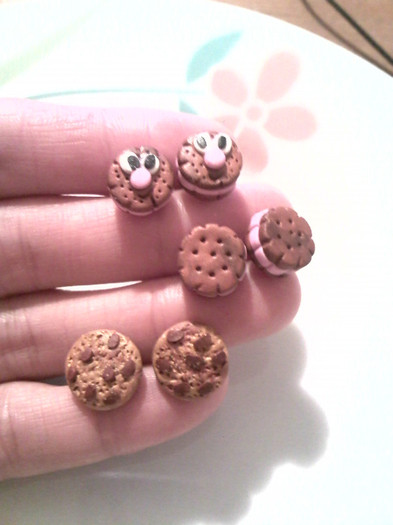 IMG549; cercei fimo cu tija biscuiti si fursecuri 9 lei
