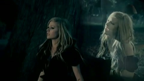 Avril Lavigne - Alice 0463
