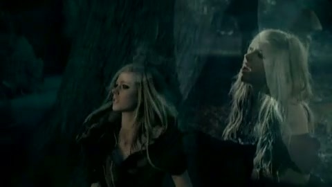Avril Lavigne - Alice 0465
