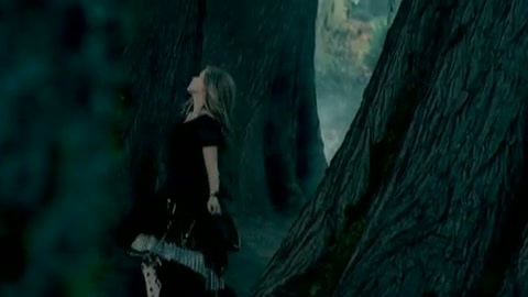 Avril Lavigne - Alice 0474