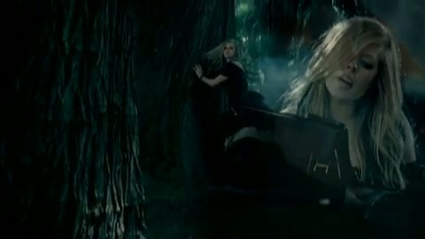 Avril Lavigne - Alice 0495 - Avril - Lavigne - Alice - Official - Music - Video - Caps - Part 01