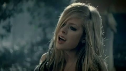 Avril Lavigne - Alice 0975