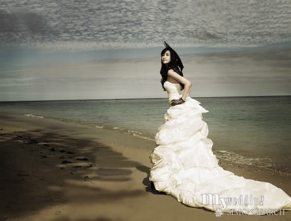 2ugmiw5 - Lee Da Hae - My Wedding Magazine