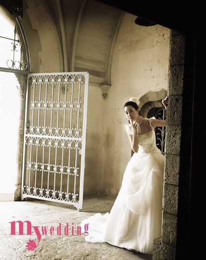 314f04k - Lee Da Hae - My Wedding Magazine