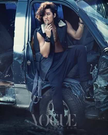 25a3msz - Pictorial  Vogue Magazine - Jang Hyuk si Park Jaebeom