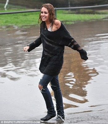 Miley Cyrus (195)