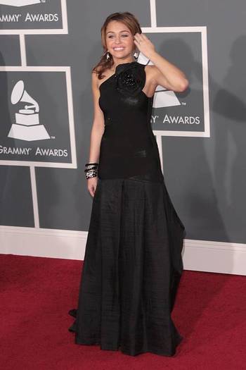 Miley Cyrus (202)