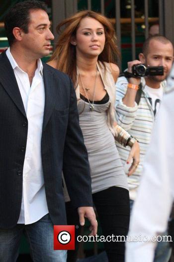 Miley Cyrus (238)