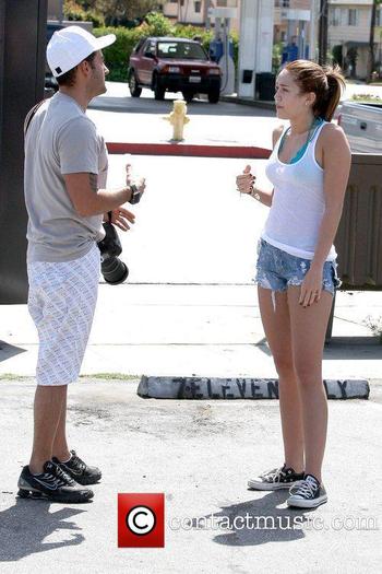Miley Cyrus (259)