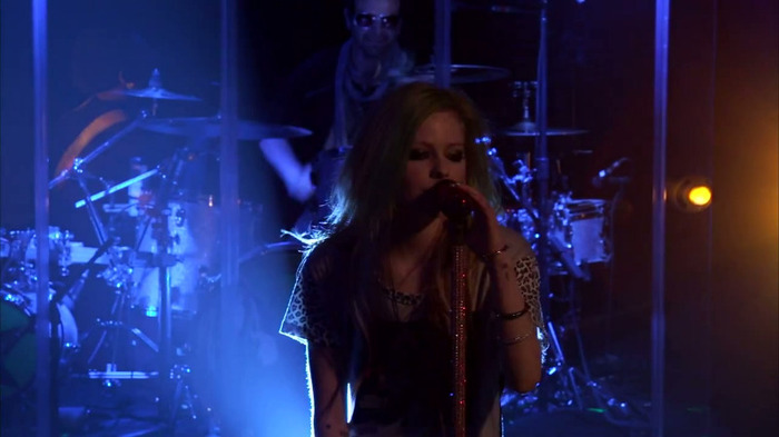 Avril Lavigne - What The Hell (AOL Sessions) 0038