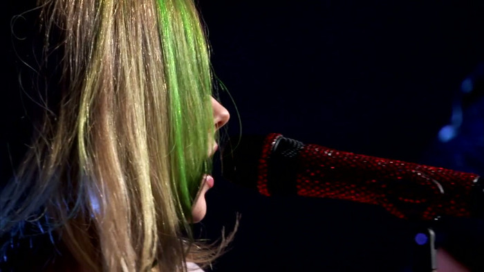 Avril Lavigne - What The Hell (AOL Sessions) 0512 - Avril - Lavigne - AOL - Session - What - The - Hell - Caps - Part 02